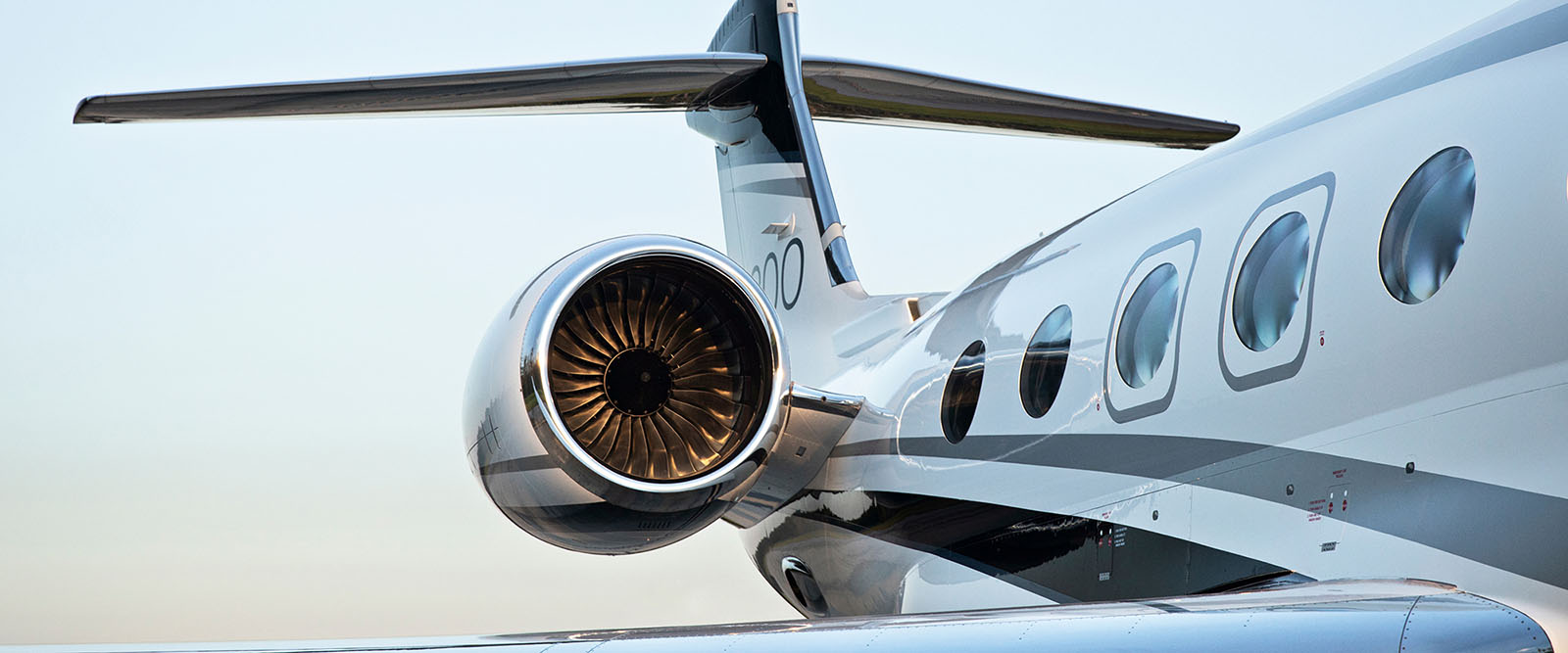 A nearly head-on view into the engine of a G800 before for take-off
